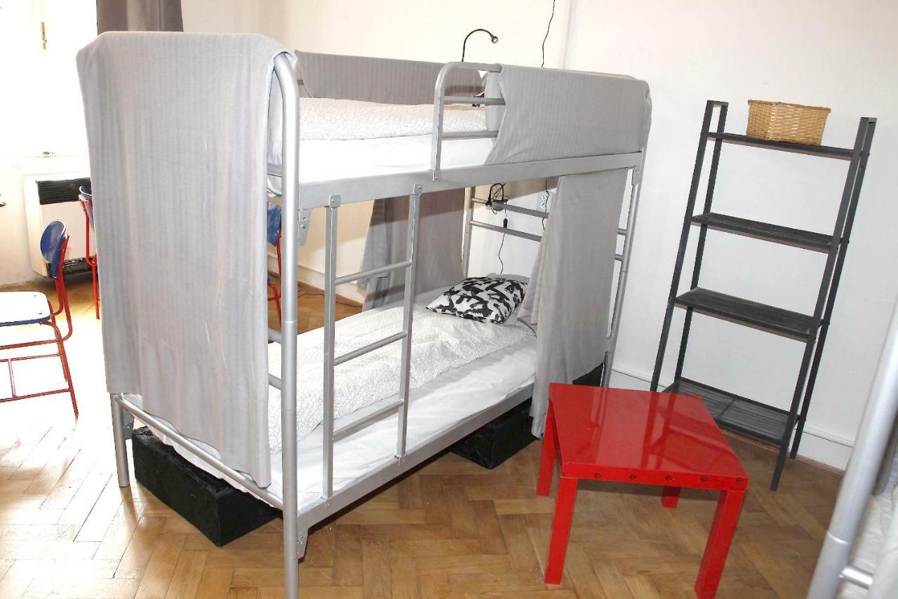 Mini Home Hostel Jb Prag Dış mekan fotoğraf